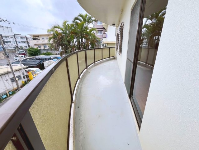 うるま市兼箇段　Kタウン　B号棟のバルコニー|2階バルコニー