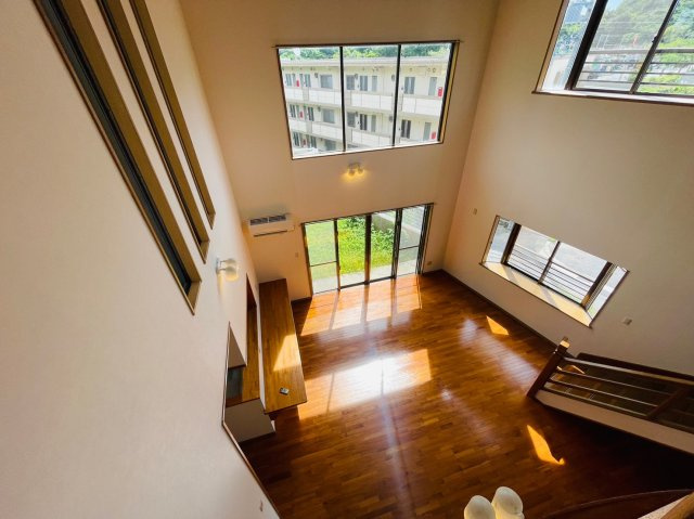 うるま市兼箇段　Kタウン　C号棟の居間・リビング