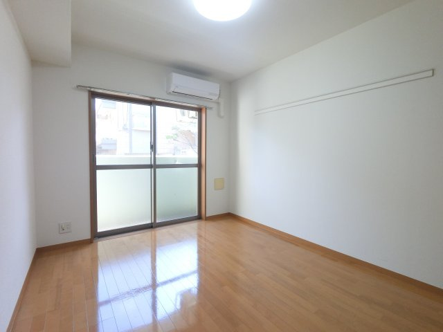 ルクレ津田沼の寝室