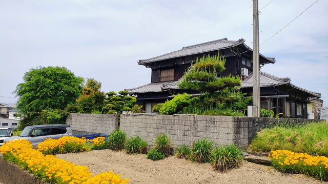 伊予市森　一戸建ての外観