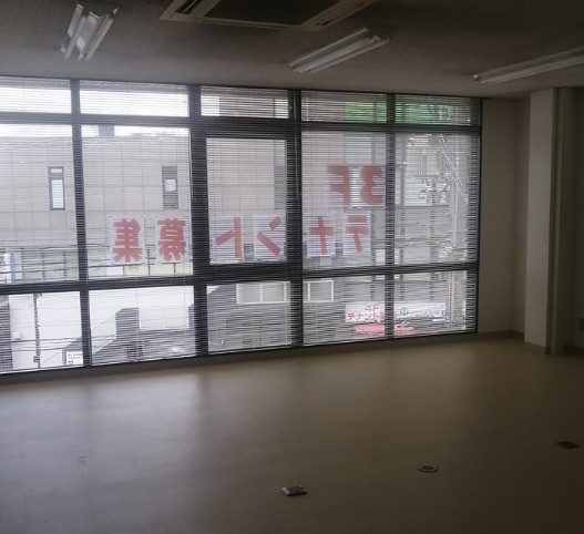 大津市一里山１丁目の店舗事務所の内装|内装は落ち着いています