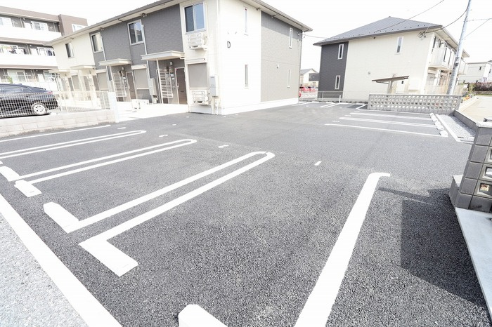 Grand Rise Tsukuba D棟の駐車場|駐車場