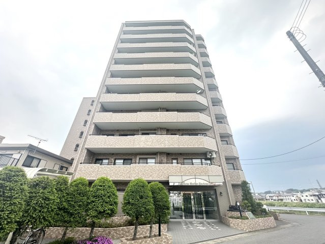 ライオンズガーデン八乙女の外観