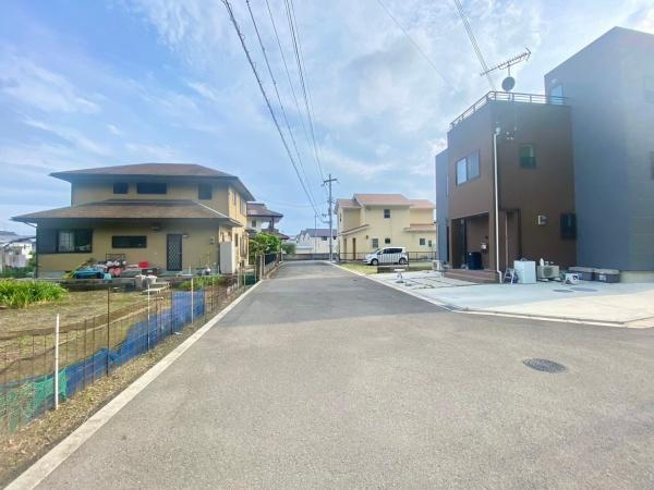 和歌山市栄谷　土地の前面道路含む現地写真