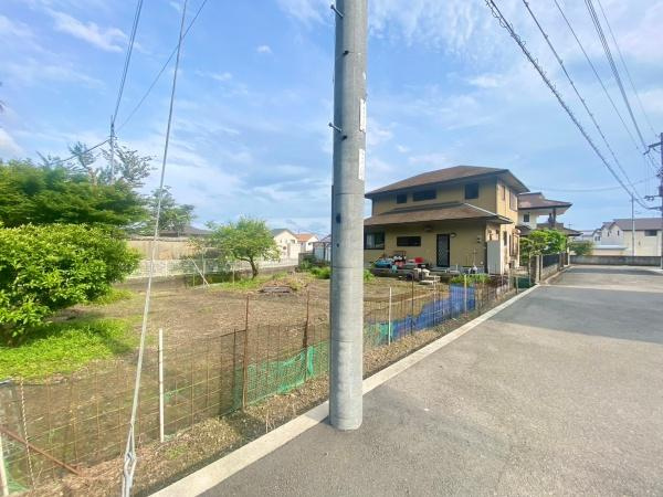 和歌山市栄谷　土地の前面道路含む現地写真