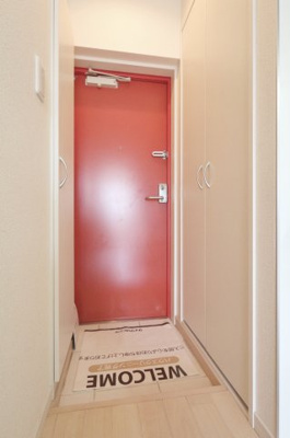 【玄関】 | ラグーン舞浜 | 参考写真（同物件別部屋）