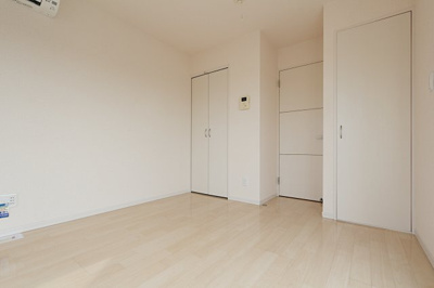 【居間・リビング】 | ラグーン舞浜 | 参考写真（同物件別部屋）