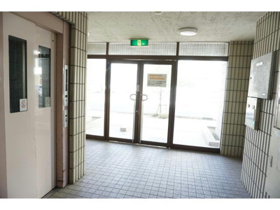 【エントランス】 | レジデンスYMM | エントランス部分