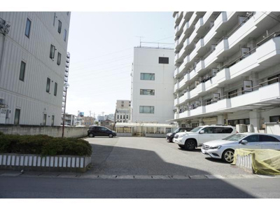 【駐車場】 | レジデンスYMM | 駐車場