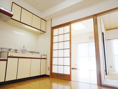 【居間・リビング】 | レジデンスYMM | ダイニングキッチン