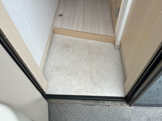 フレシールメゾンＢ棟の玄関