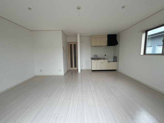 フレシールメゾンＢ棟の居間・リビング