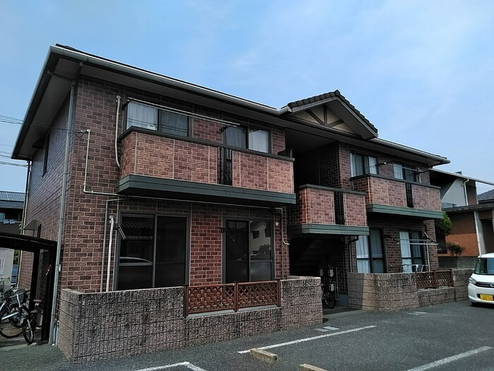 セジュールグランフォレ B棟の外観