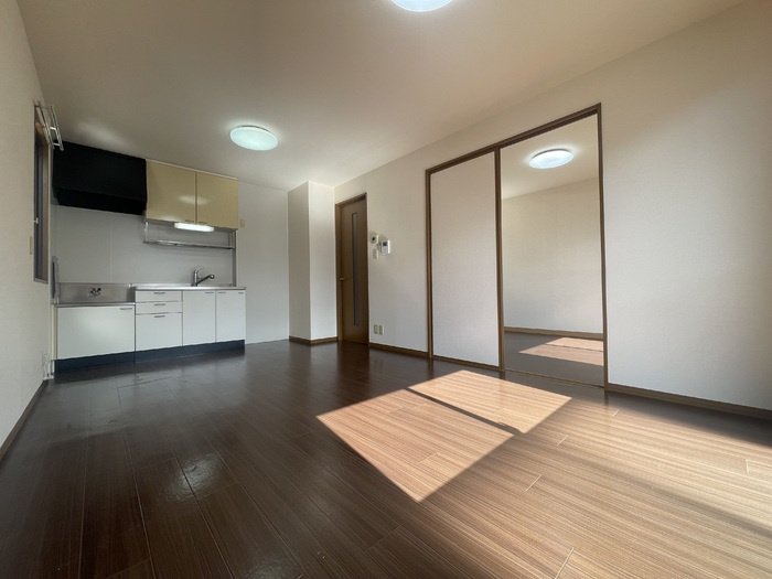 セジュールグランフォレ B棟の居間・リビング