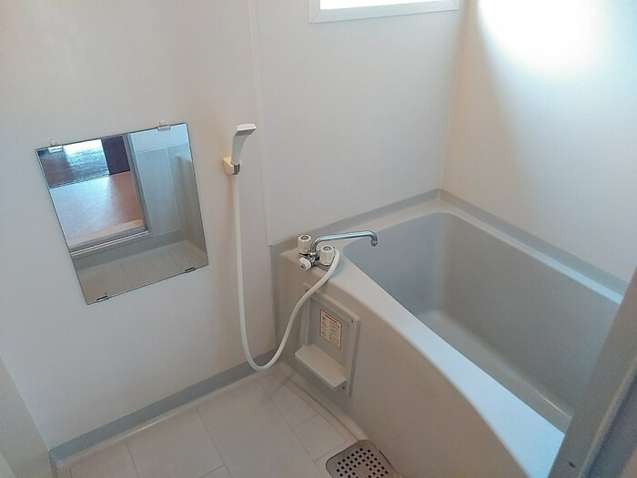 セジュールグランフォレ B棟の浴室