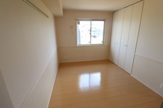 【洋室】 | フェニーチェA