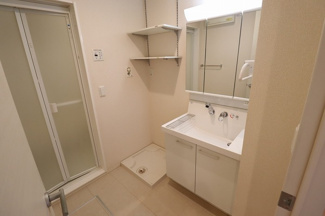 【洗面所】 | フェニーチェA