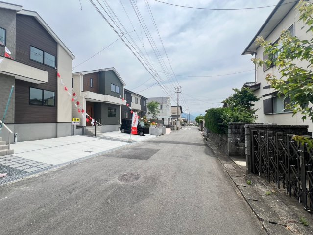 ケイアイ Fit－フィット－小倉南区星和台2丁目2期　【小倉南区　新築戸建て】の前面道路含む現地写真|駐車スペースは2台可能♪交通量も少ないです　【小倉南区　新築戸建て】