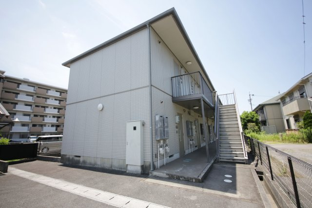 ルーチェ石浜の外観