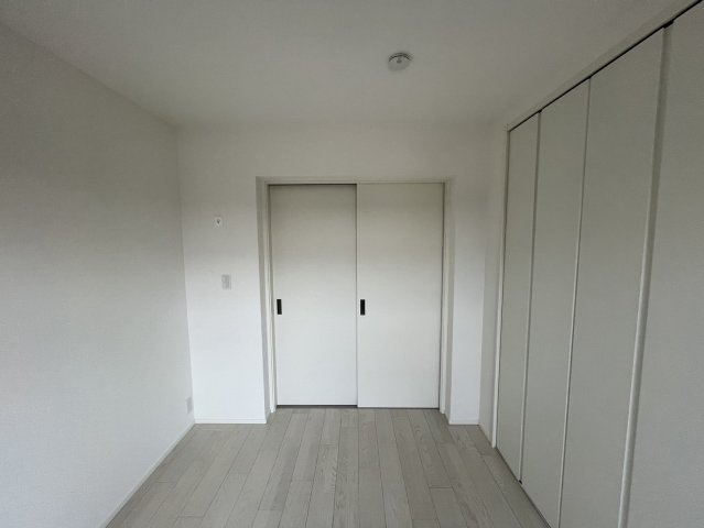 REGIES近大SouthⅠの洋室