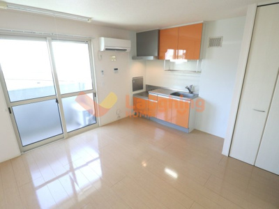 【居間・リビング】 | セジュールパルティノス | ゆったり過ごせる居間です