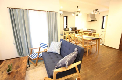 【居間・リビング】 | 恩納村ゲストハウス