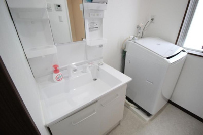 【独立洗面台】 | 恩納村ゲストハウス