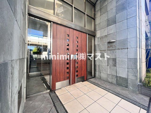 エイペックスみなとセントラルアベニューのエントランス