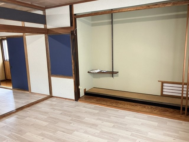 福井市足羽2丁目　オーナーチェンジ中古戸建　の洋室