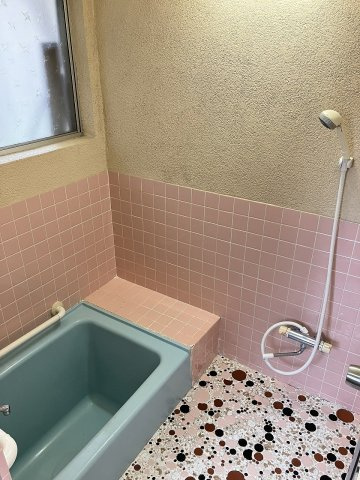 福井市足羽2丁目　オーナーチェンジ中古戸建　の浴室