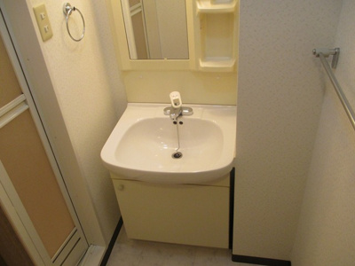 【洗面所】 | アミスタ菅原 | 独立洗面台完備です