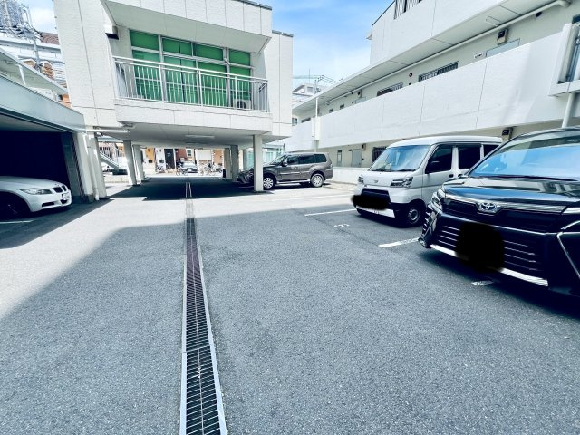 トーカンマンション大島C棟のその他共用部分|駐車場①