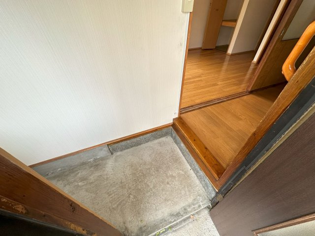 【玄関】 | 合川町戸建