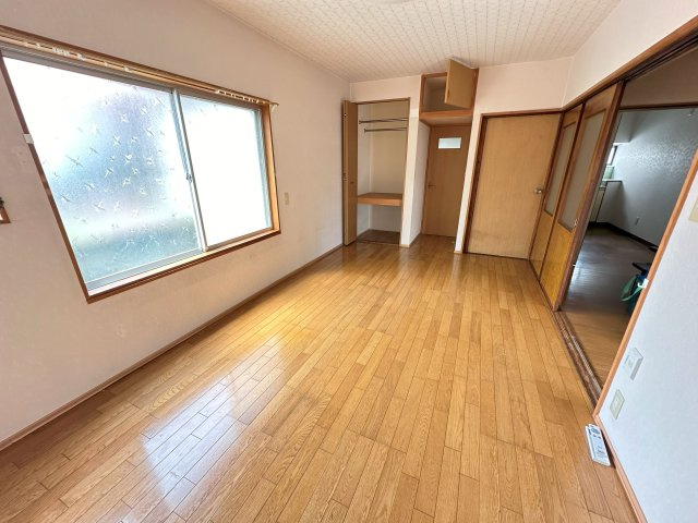 【洋室】 | 合川町戸建