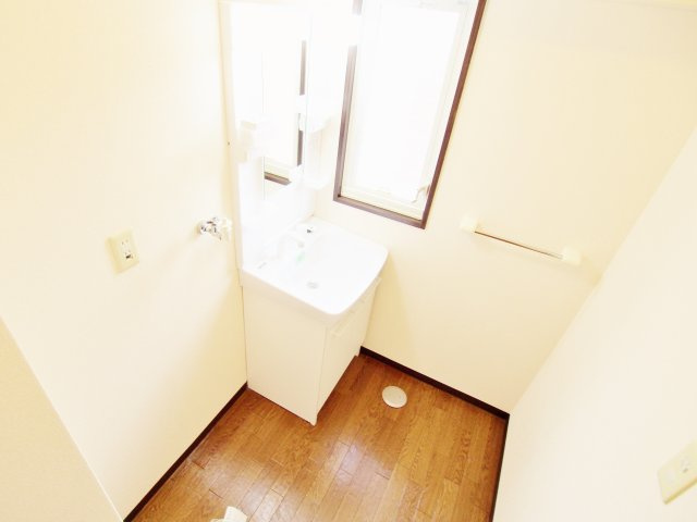 ミニオンハイツ　Bの洗面所