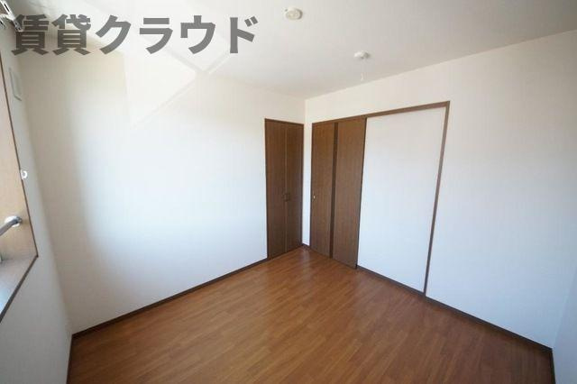 フォレストアーク大森の洋室|コンパクトで使いやすい洋室です
