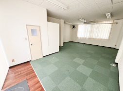 丸鈴グリーンビルBの内装