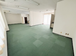 丸鈴グリーンビルBの内装