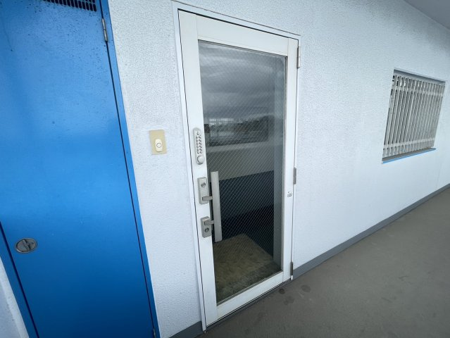 ピボットマンション池下の玄関