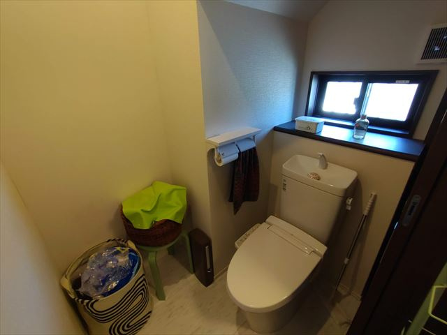 中古住宅　いわき市泉町下川のトイレ