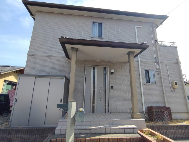 中古住宅　いわき市平成二丁目の玄関|玄関ポーチ