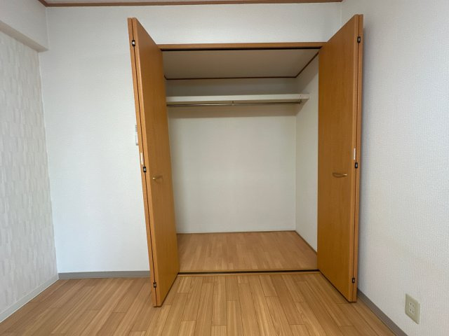 ル・マンド東延末の収納