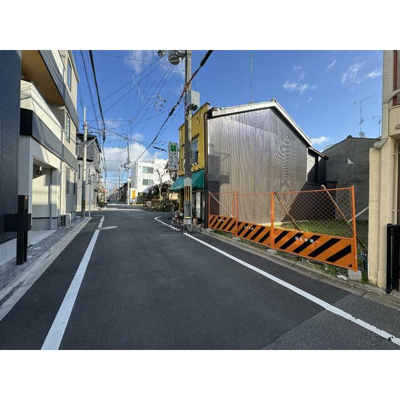 【前面道路含む現地写真】 | 西ノ京永本町　売土地（建築条件無）