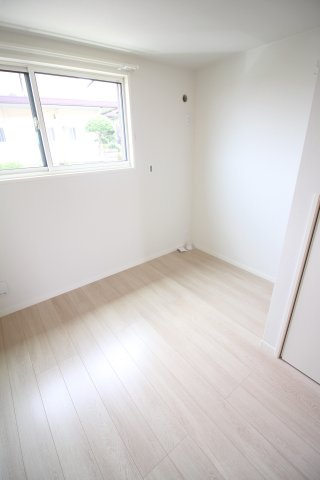 ソル　セレッソの洋室