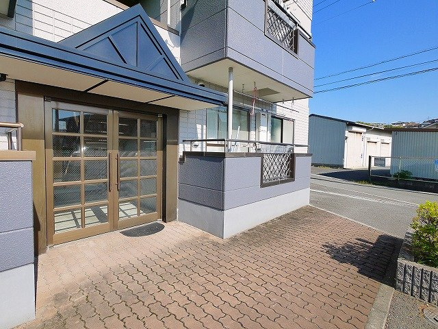 パストラルＫのエントランス|清潔なエントランスです