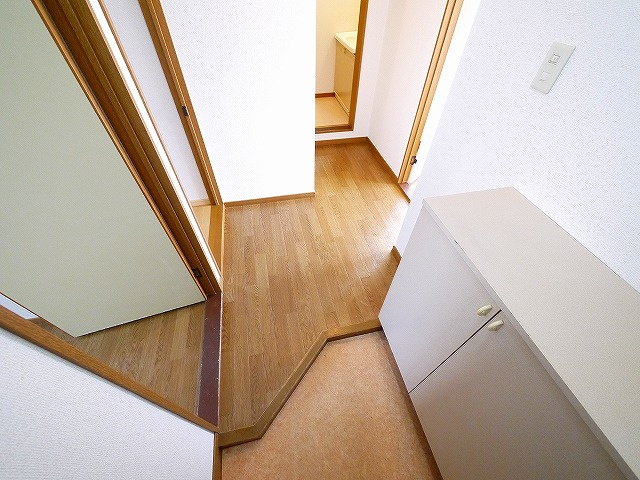 パストラルＫの玄関|収納もある玄関です