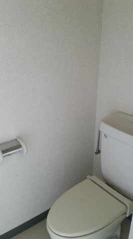 守山市守山４丁目の事務所のトイレ