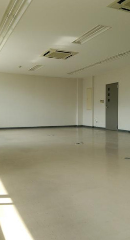 守山市守山４丁目の事務所の内装
