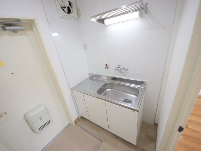 諏訪東生駒ビルの設備