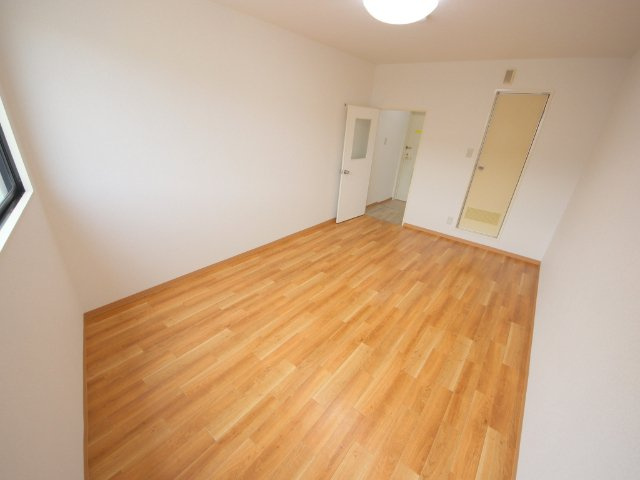 諏訪東生駒ビルのその他